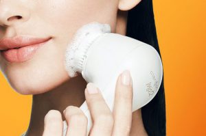 Clarisonic foaming ability